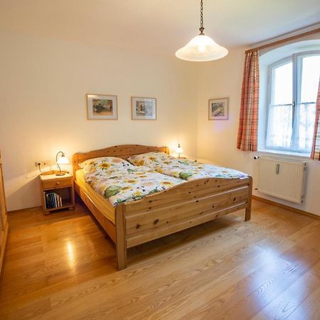 Landhauswohnung Mit Wildromantischem Garten Füssen Eksteriør billede