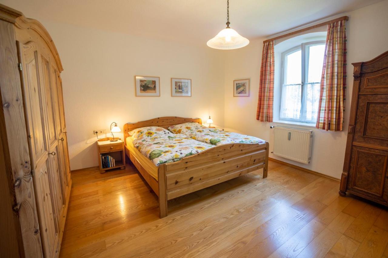 Landhauswohnung Mit Wildromantischem Garten Füssen Eksteriør billede