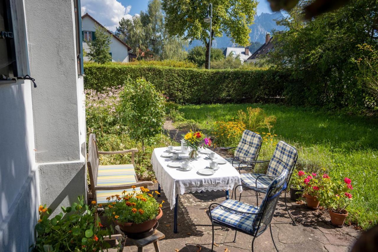 Landhauswohnung Mit Wildromantischem Garten Füssen Eksteriør billede