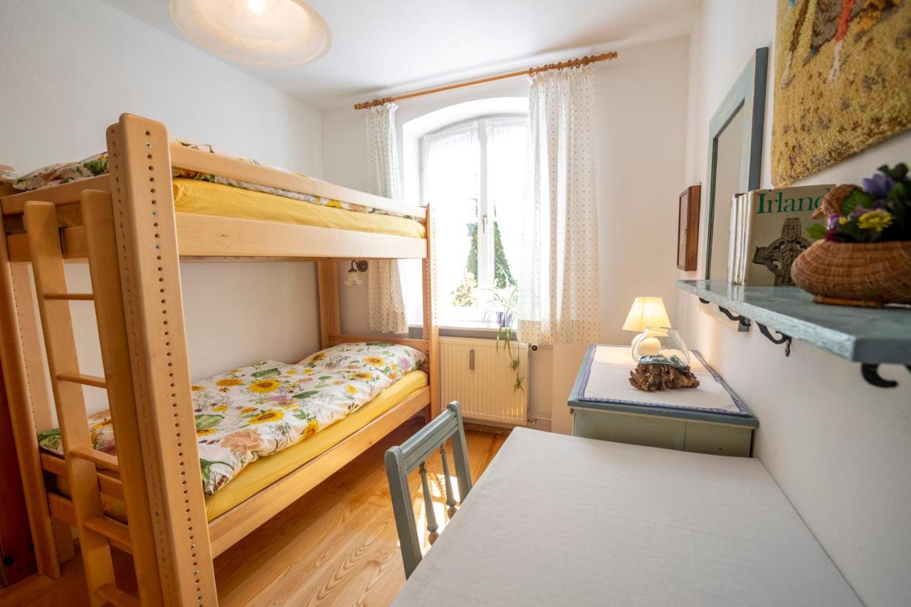 Landhauswohnung Mit Wildromantischem Garten Füssen Eksteriør billede