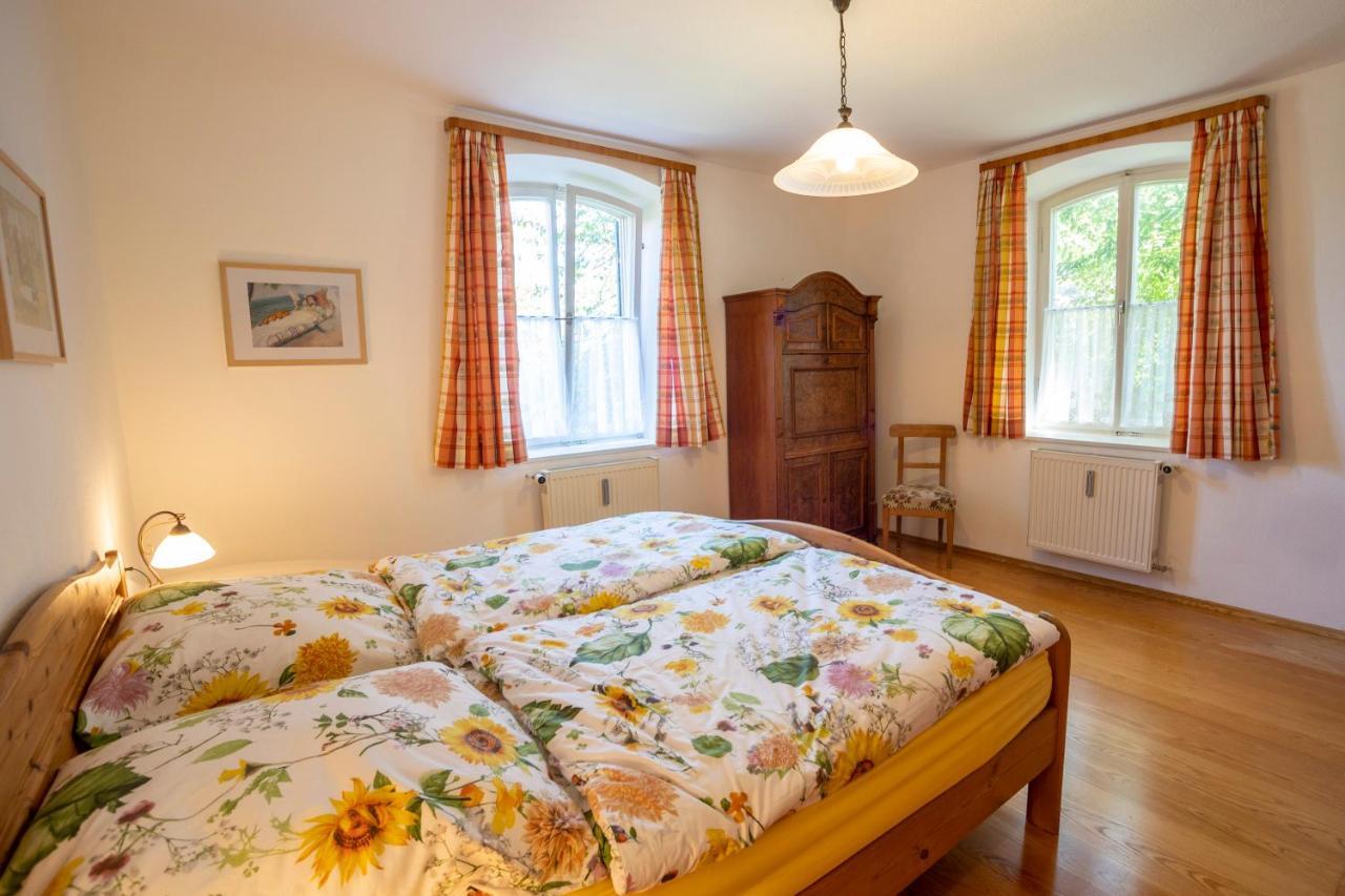 Landhauswohnung Mit Wildromantischem Garten Füssen Eksteriør billede