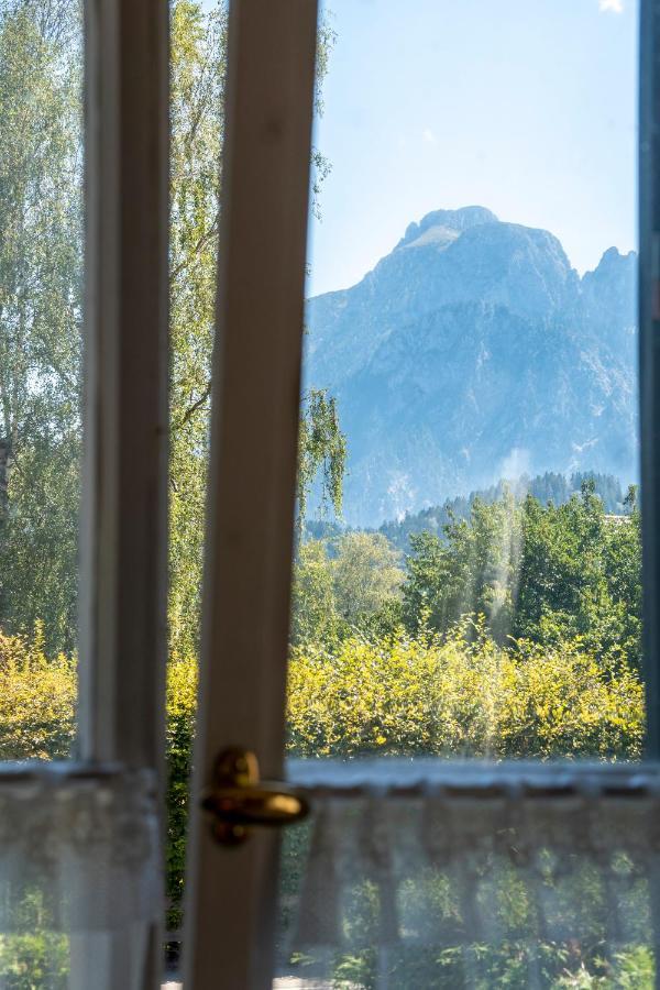 Landhauswohnung Mit Wildromantischem Garten Füssen Eksteriør billede