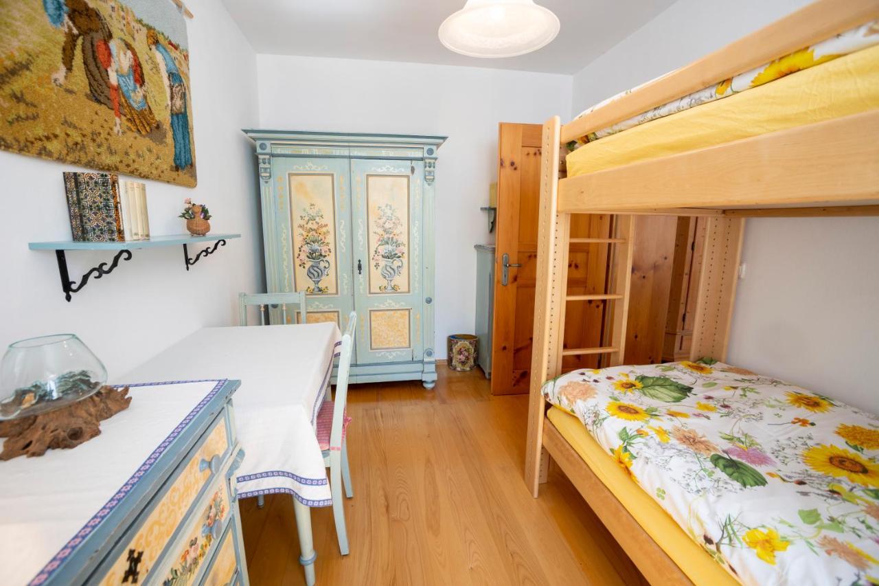 Landhauswohnung Mit Wildromantischem Garten Füssen Eksteriør billede